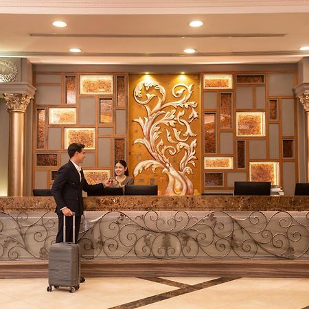 The Berkeley Hotel Pratunam Μπανγκόκ Εξωτερικό φωτογραφία